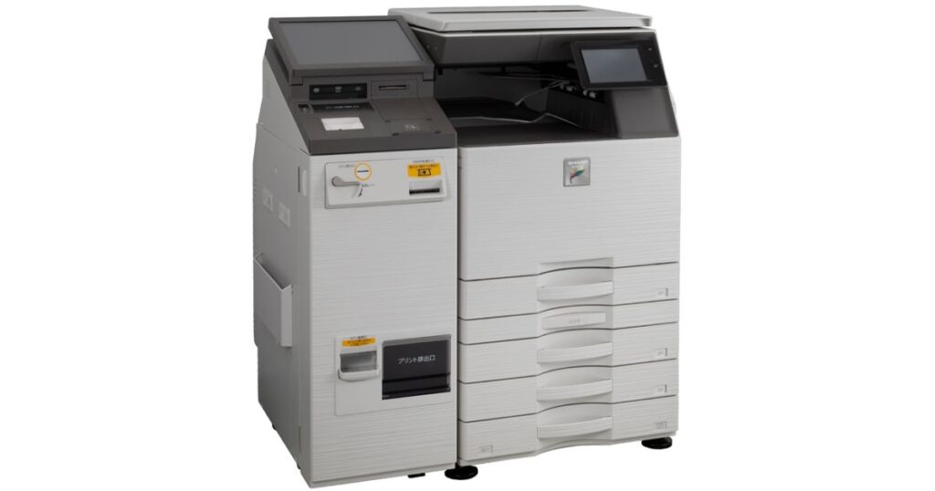 ファミリーマートやローソンに設置されているシャープ製のマルチコピー機外観