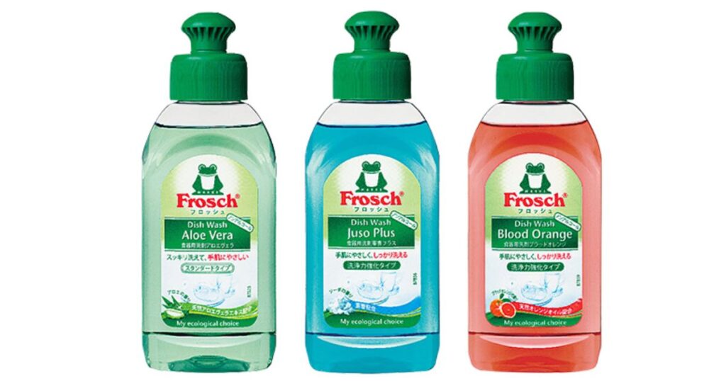 環境に優しく手肌をいたわる食器用洗剤「フロッシュ（Frosch）」のアロエヴェラ・重曹プラス・ブラッドオレンジの3種類のボトル