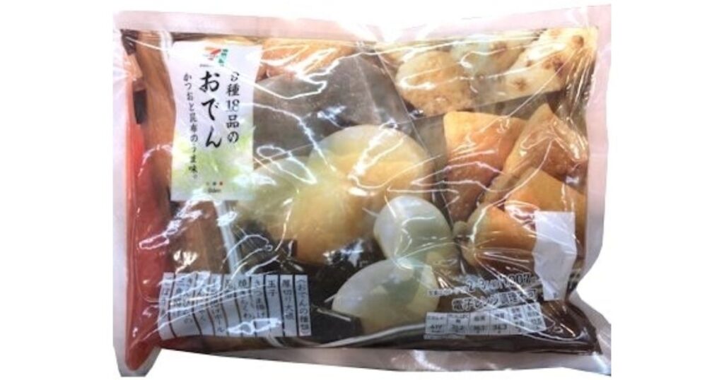 セブン-イレブンのプライベートブランド商品であるパック入りおでんの写真。透明なパッケージに「8種8品のおでん かつおと昆布のうま味」と書かれたラベルが貼られており、中の具材（大根、たまご、こんにゃく等）が見える。