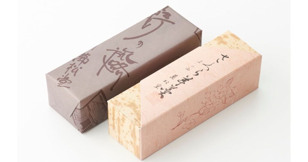 贈答用や季節限定の品として人気のある化粧箱入りの高級な羊羹