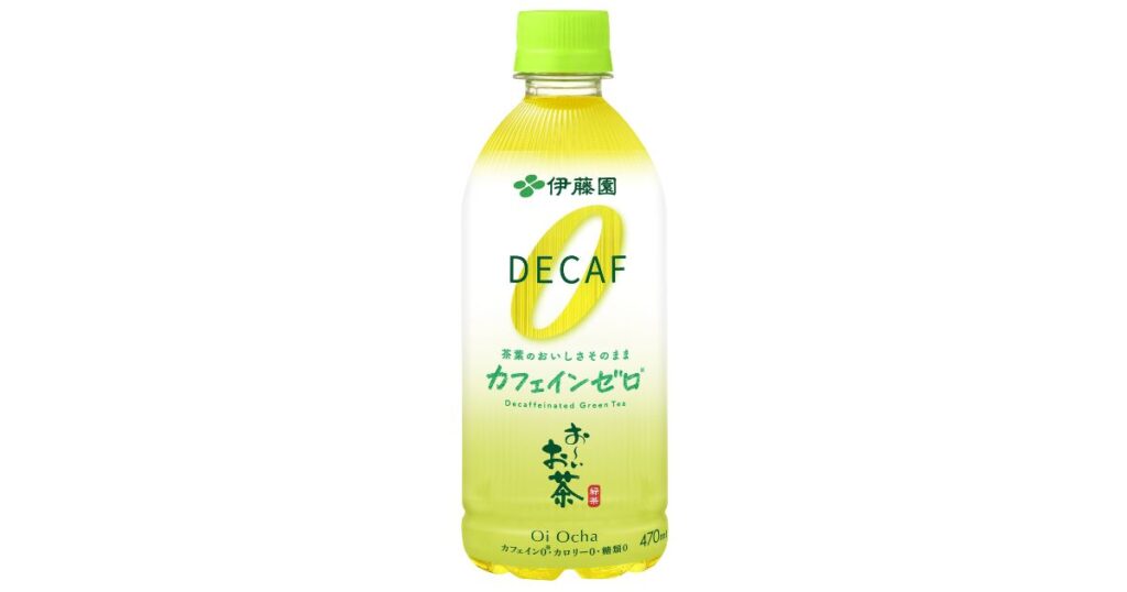 伊藤園から発売されている、ペットボトル入りの「お〜いお茶 カフェインゼロ DECAF」の商品画像。